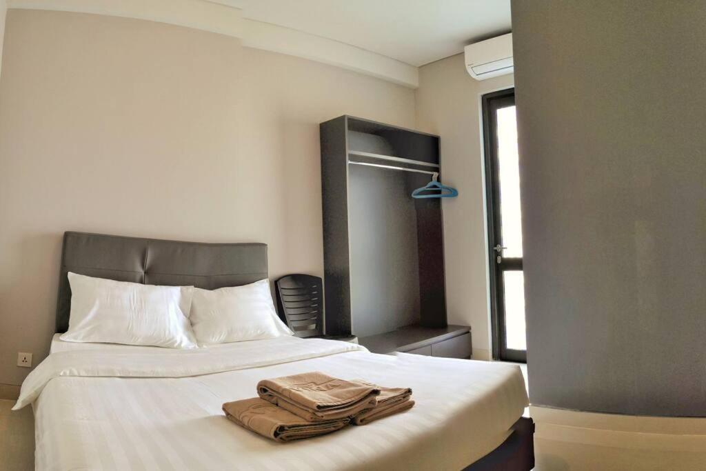 Lovina 8-Ad At One Residence Batam Экстерьер фото